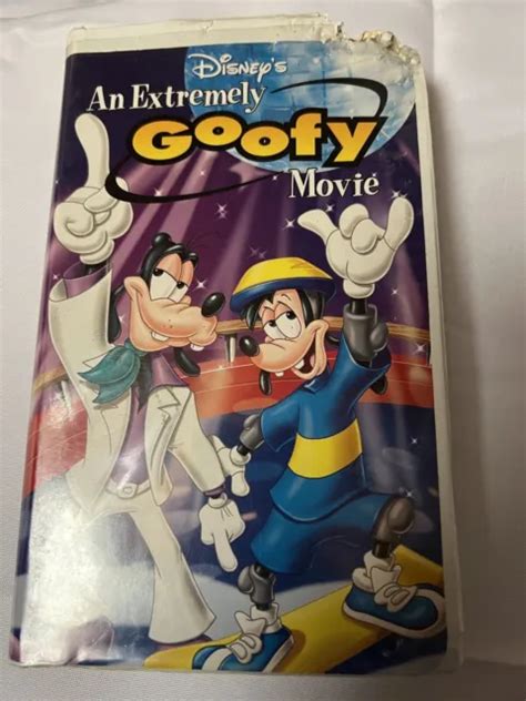 AN EXTREMELY GOOFY Movie VHS 2000 Clamshell Disney Vintage 90s