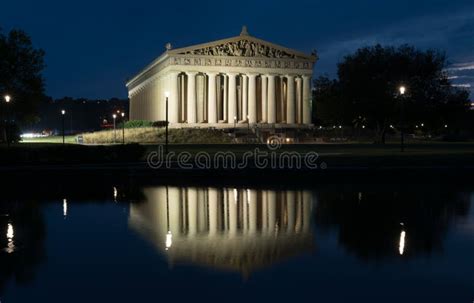 Nashville Parthenon at Night Stock Photo - Image of replica, landmark ...