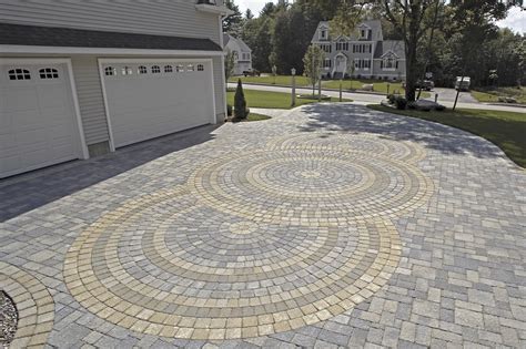 Rotundas For Your Walkway Driveway And Patios