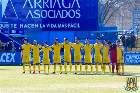 Un sólido Alcorcón rompe la racha del Cádiz CF A D Alcorcón desde