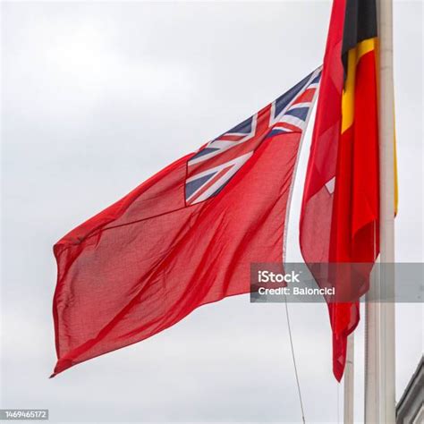 Red Ensign Flag Stock Photo - Download Image Now - British Flag, Color ...