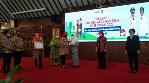 Peringati Harganas Bupati Klaten Sri Mulyani Ajak Warga Ambil Peran