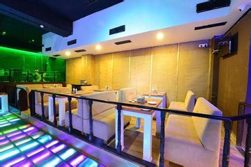 Top 15 Bar And Pubs in Golf Course Road, Gurgaon | VenueMonk