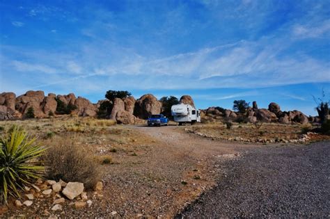 Camping at City of Rocks State Park