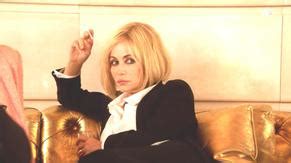 LES YEUX JAUNES DES CROCODILES NUDE SCENES AZNude