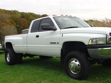 2001 Dodge Ram 3500 Lifted Dually 4x4