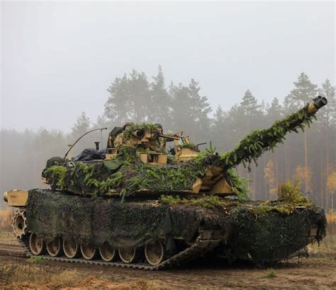 Pin Di Francisco Filani Su Tanques Foto Militari Militari Foto