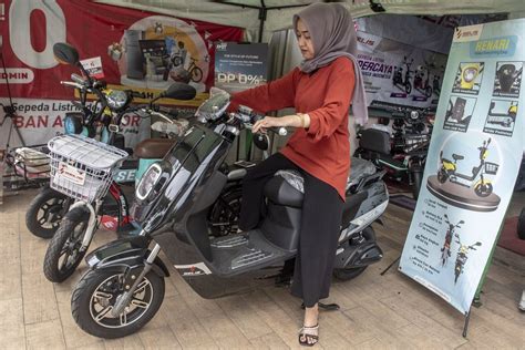 Subsidi Motor Listrik Syarat Dan Cara Mendapatkannya Artikel BLOG