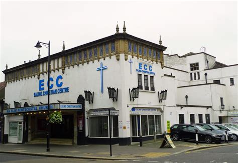 Odeon Ealing Northfields W A Former Cinema Turned Chur Flickr