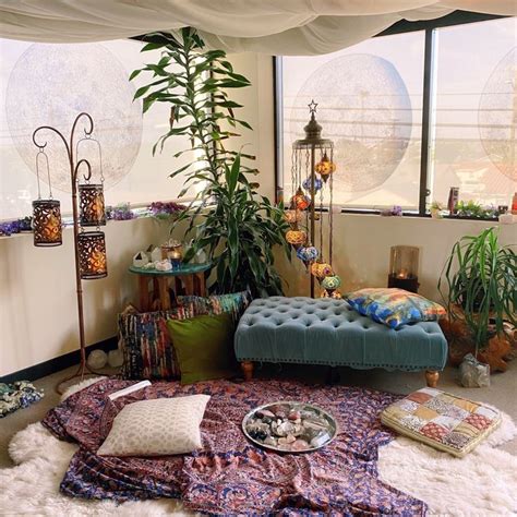 20+ Corner Meditation Space Ideas