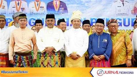 aunur rafiq lantik pengurus kkp karimun periode   jurnal terkini