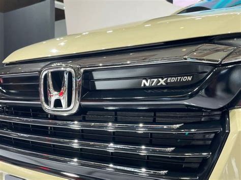 New Honda Br V N X Edition Diluncurkan Di Iims Dijual Mulai Rp