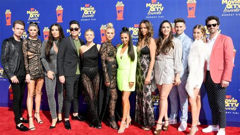 MTV Movie & TV Awards 2019: See the Stars on the Red Carpet (PHOTOS)