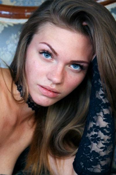 Mia Luna Nude Aka Mia Luna At Charmmodels Domingoview Test Shoots The Life Erotic