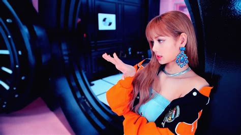 Lisa Blackpink Computer Wallpapers Wallpaper Cave