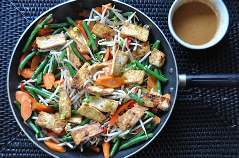 Tofu Green Bean Stir Fry With Peanut Sauce Nutritious Eats