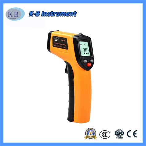 Digital LCD Non Contact IR Infrared Thermometer 750c With Dual Laser