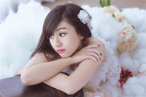 Sexy Eyes Contact Nude Art Collections Hot Girls Around The World