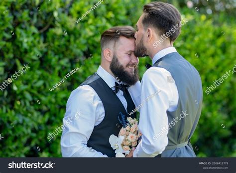 8 Hundred Gay Cuddling Outdoors Royalty Free Images Stock Photos Pictures Shutterstock