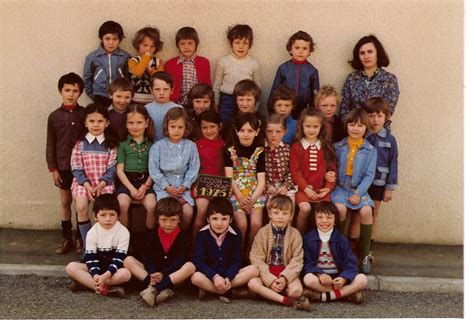 Photo De Classe 1974 1975 CP De 1975 ECOLE BOURGCHEVREUIL Copains D