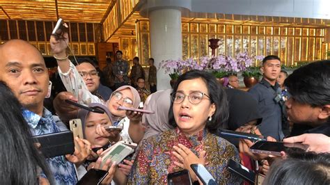 Sri Mulyani Hanya Tersenyum Soal Namanya Diminta Jadi Saksi Di Sidang