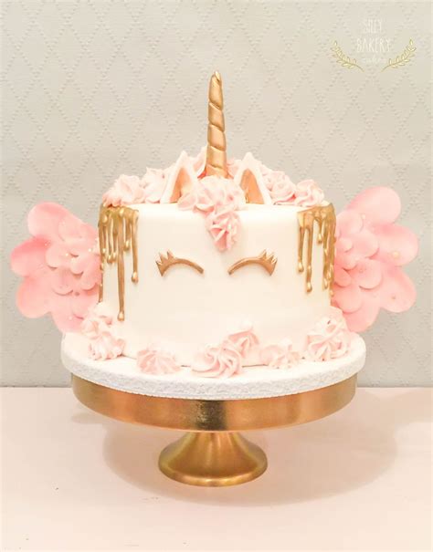 Unicorn Cake - CakeCentral.com