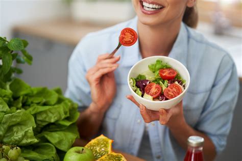 10 Consejos Para Mantener Una Sonrisa Saludable Amedent Clínica