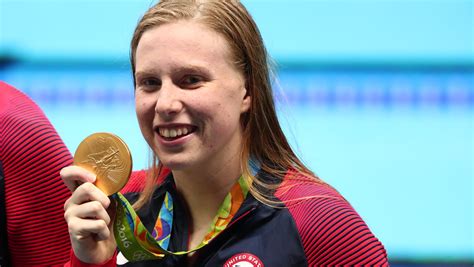 Usas Lilly King Doesnt Regret Calling Out Yulia Efimova Russian Doping