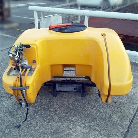 Yahoo!オークション - Zs242685 クボタ 薬剤タンク 500L ブームスプレ...