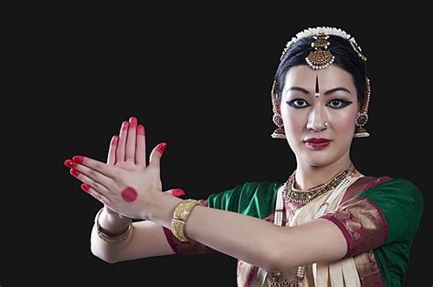 Bharatanatyam Background Images Hd Pictures And Wallpaper For Free