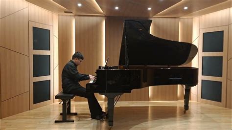 Chopin Etude Op10 No5 흑건 윤하준 연주 Youtube