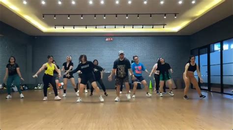 Bu De Bu Ai Inquisitive Ft Hannah Ying Rm Choreo Zumba And Dance