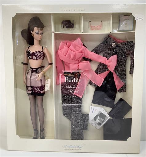 Lot A Models Life Barbie As A Part Of The Bfmc W Genuine