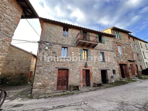 Vendita Terratetto Unifamiliare In Via Colle Calzolaro Panicale Da