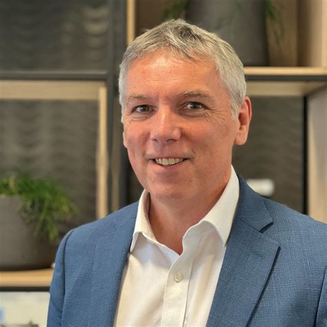 Hanshaw takes NSL leadership role