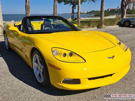 TheVetteNet.com - 2006 Corvette Convertible Velocity Yellow