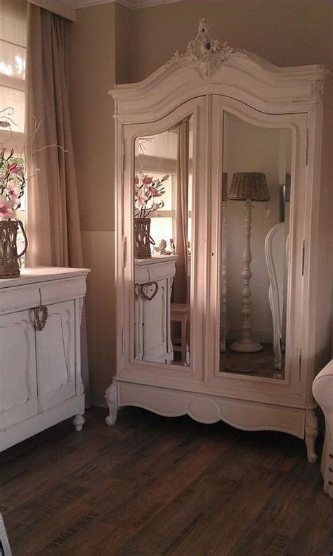 SIEMPRE GUAPA CON NORMA CANO Shabby Chic Bedroom Furniture Chic