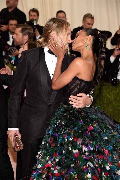 Zoe Saldana And Her Husband Have A Casual Makeout Sesh On The Met Gala