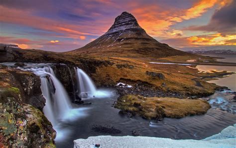 Grundarfjörður, West Iceland - Tiplr