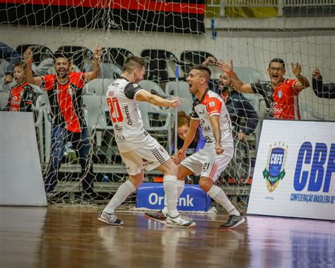 Supercopa de Futsal tem grupos definidos três times catarinenses estão