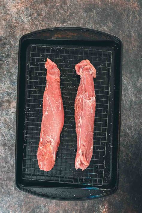 how to cook a pork tenderloin roast in oven