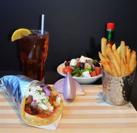 Tom's Family Restaurant