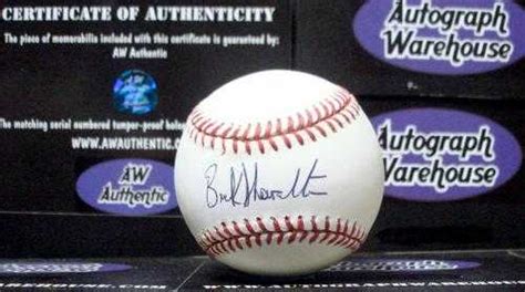 Buck Showalter autographed Baseball