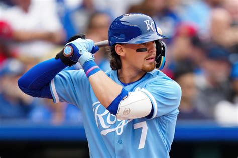 Royals Ss Bobby Witt Jr Hits Foul Ball To Bobby Witt Sr Yahoo