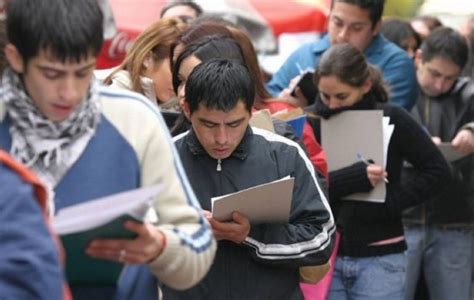 7 De Cada 10 Jóvenes Tienen Un Empleo Informal Argentina Municipal