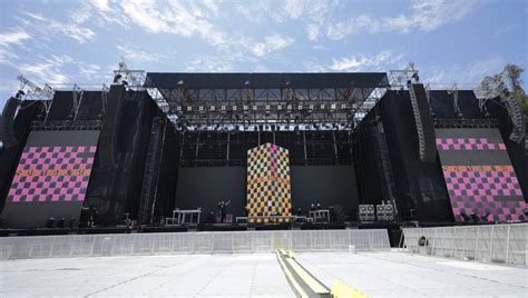 Estadio Sausalito de Viña del Mar está listo para recibir el show de