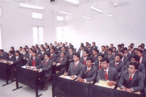 Thiagarajar School of Management [TSM], Madurai: Courses, Fees, Placements