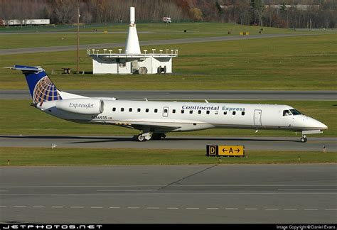 N36915 Embraer ERJ 145LR Continental Express ExpressJet Airlines