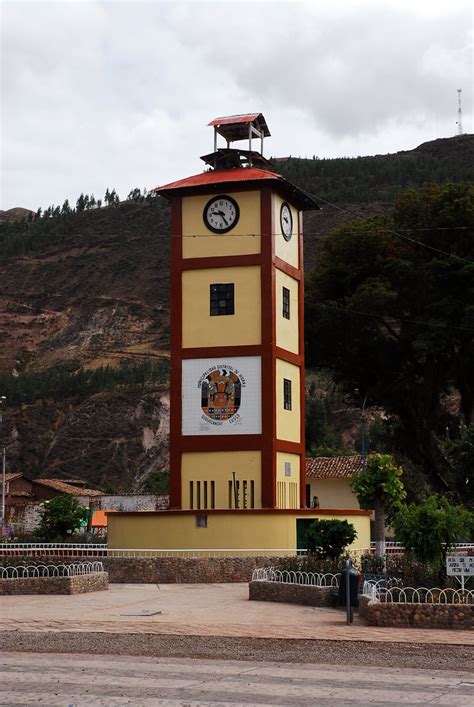 Cusco Quispicanchi Huaro Plaza Carlos Escobal Mc Evoy Flickr