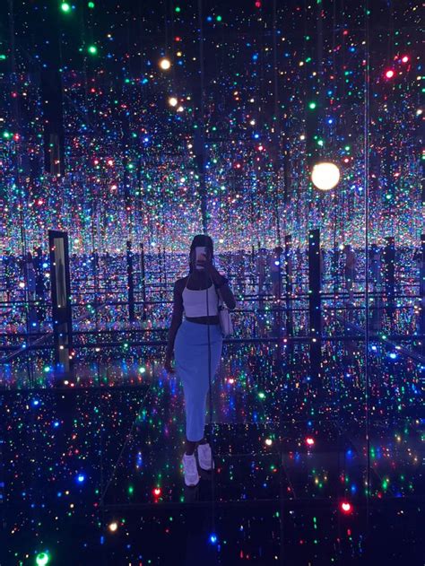 Yayoi Kusama Infinity Rooms